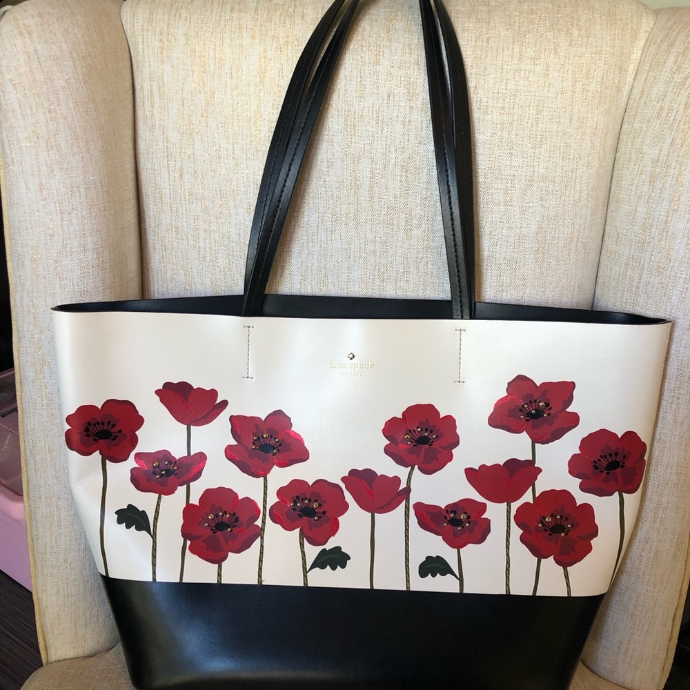 Kate Spade ♠️ oh La la Poppy tote